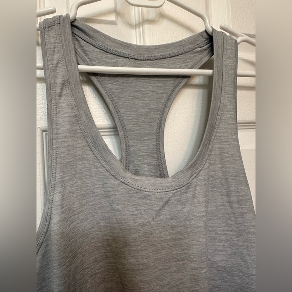 Gray Sleeveless Racerback Tank Top NWOT - Picture 3 of 4